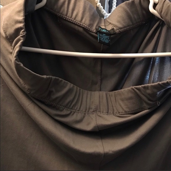 Rue21 *two pair* Plus size black & gray leggings - Picture 4 of 4